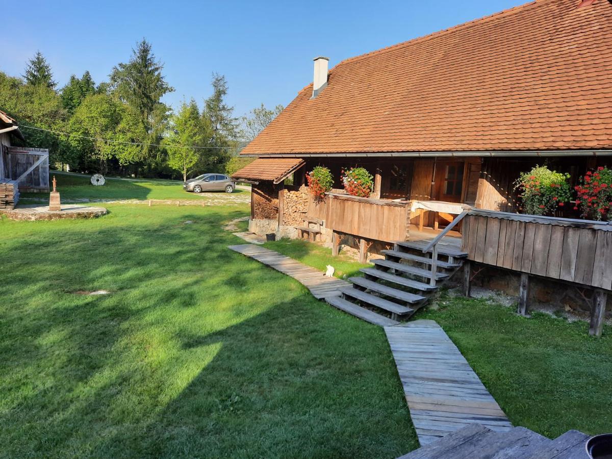 Rustic Home Mia Duga Resa Εξωτερικό φωτογραφία
