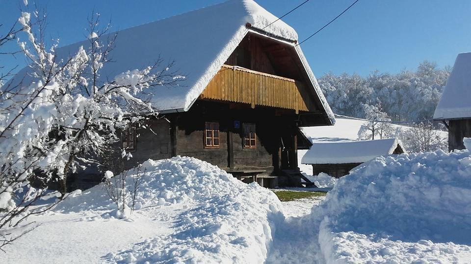 Rustic Home Mia Duga Resa Εξωτερικό φωτογραφία